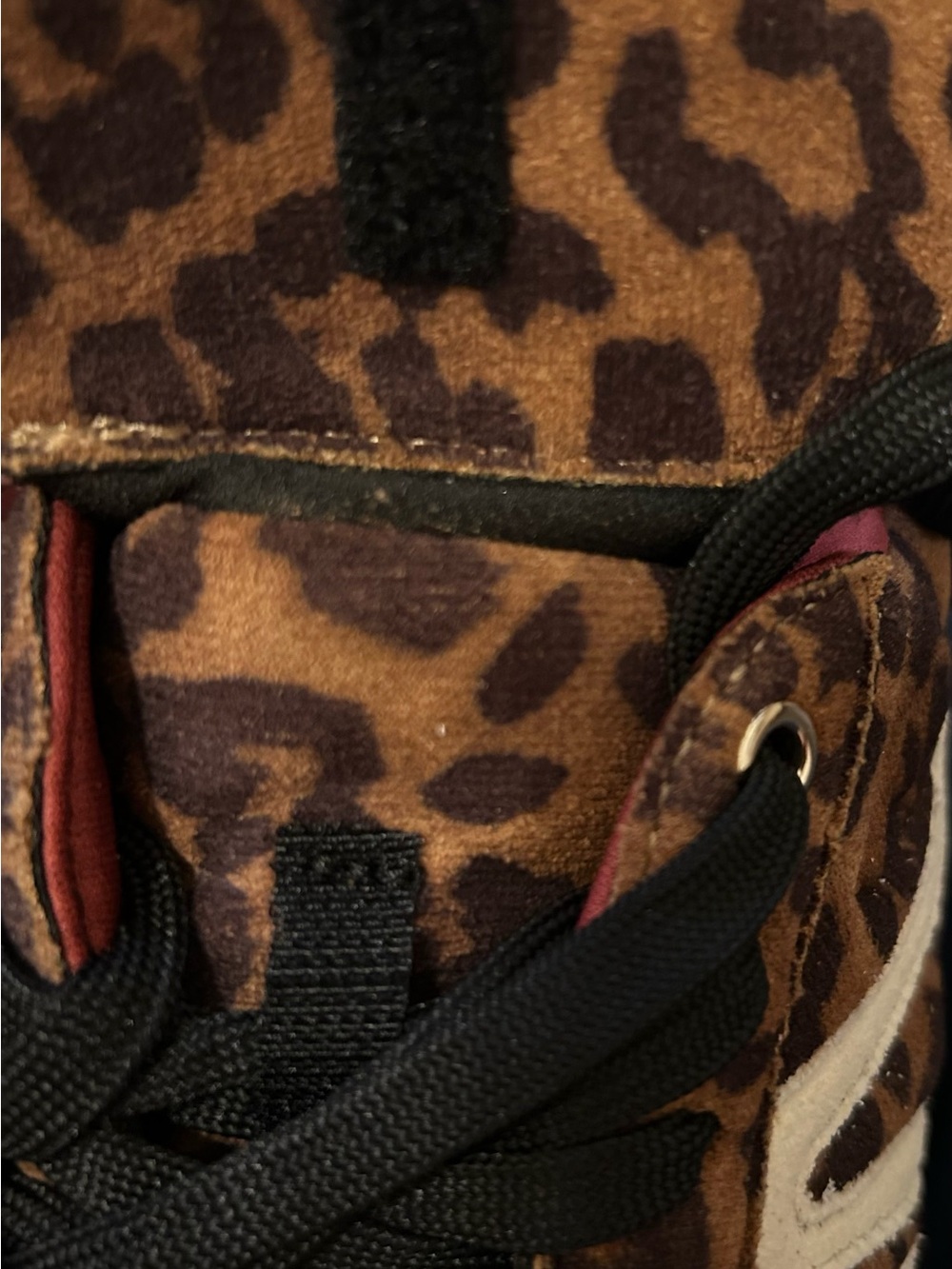 Leopard Print Women’s Sneakers - Brown & Black - Picture 8 of 9
